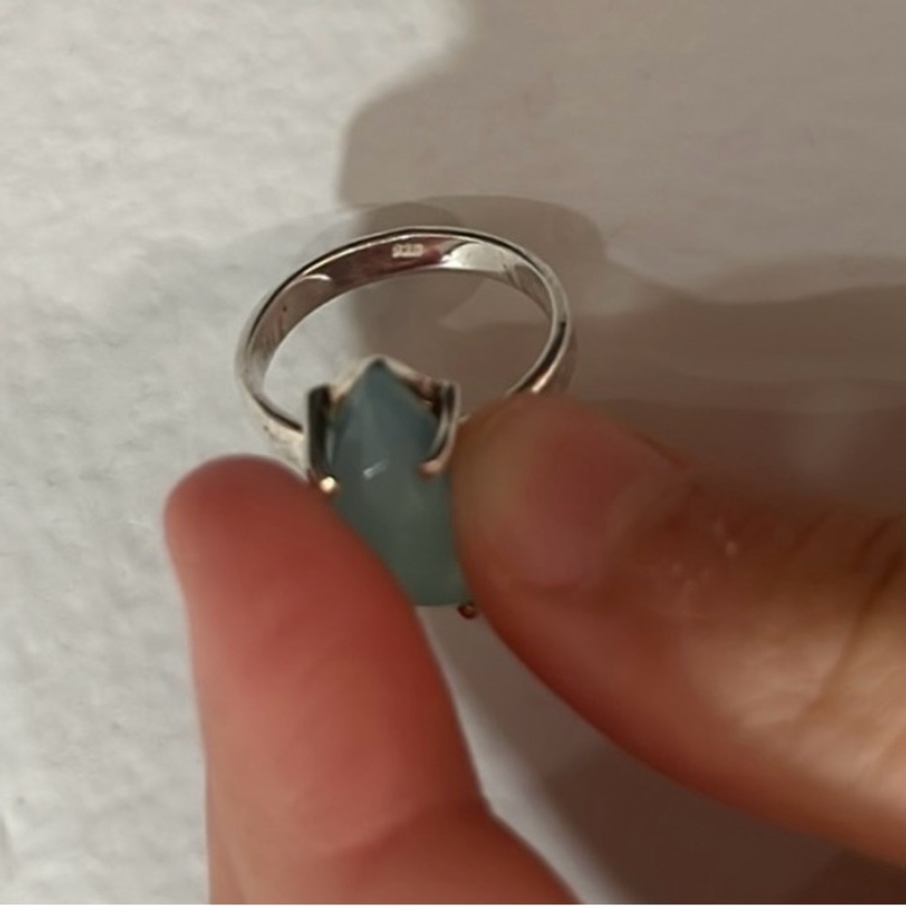 Sterling silver 925 milky aquamarine stone ring in good used condition some wear